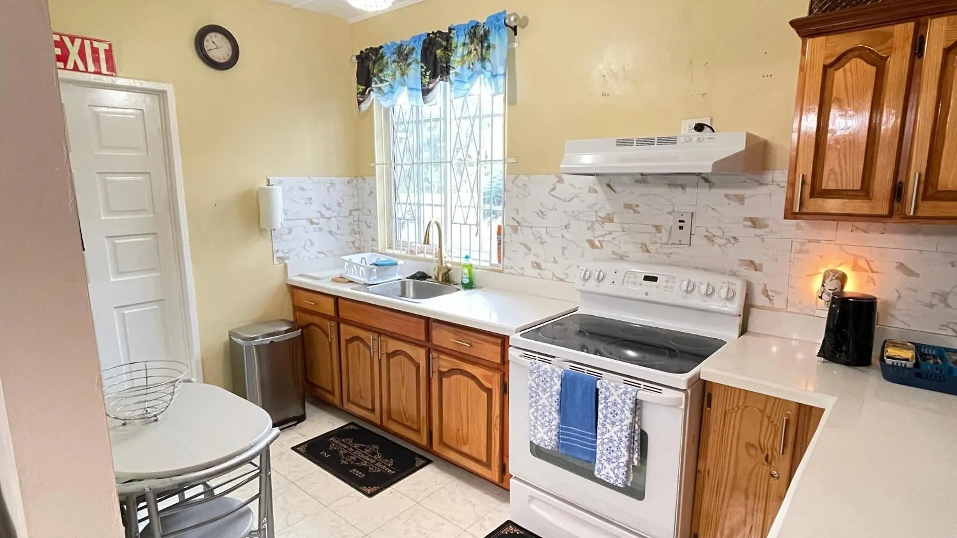 Elizabeth Retreat - Island Time Villa Ocho Rios